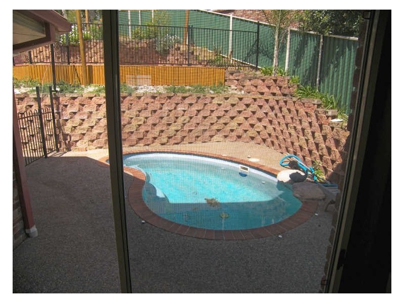 25 Severn Place, Albion Park NSW 2527