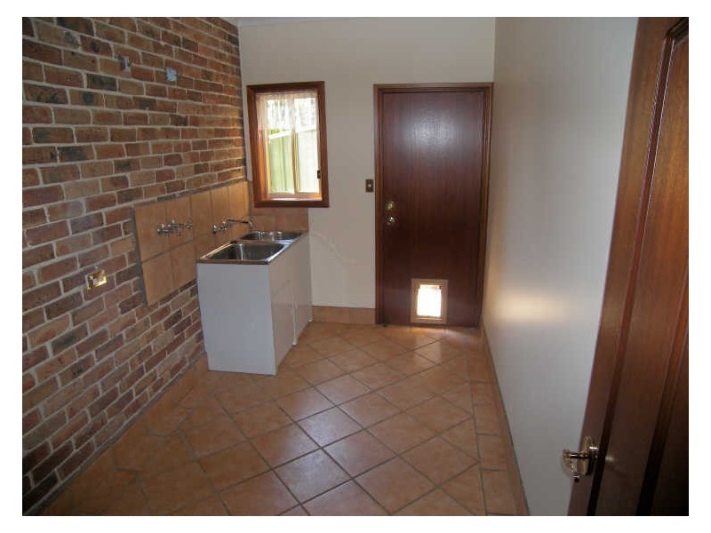 25 Severn Place, Albion Park NSW 2527