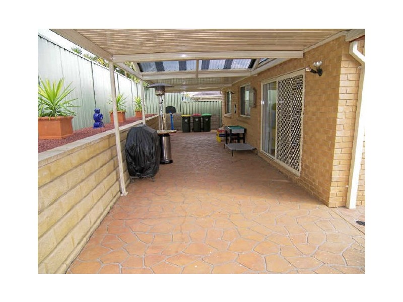 3 Kalgan Way, Albion Park NSW 2527