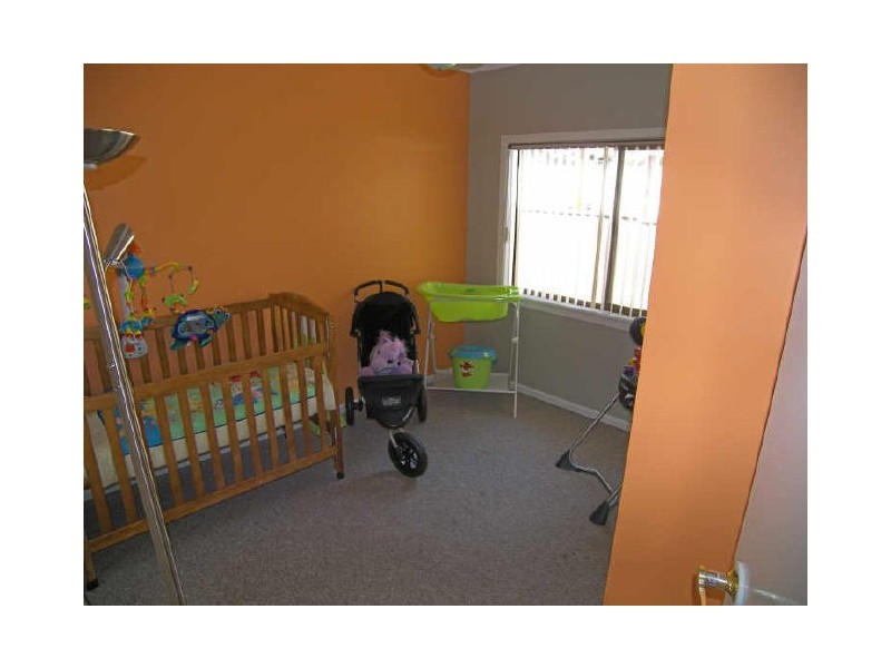 103 Deakin Street, Oak Flats NSW 2529