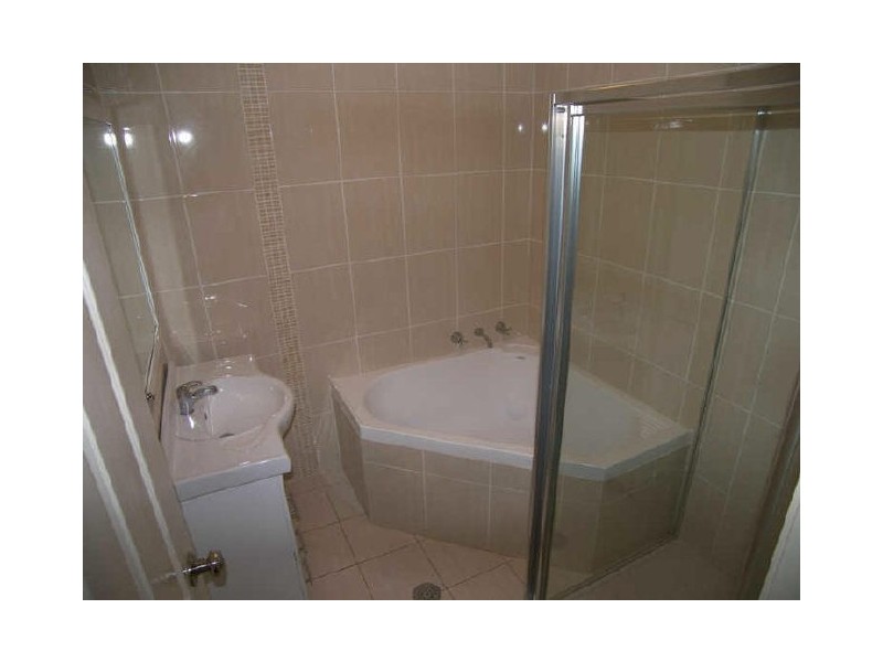 2/6 Serrata Place, Cordeaux Heights NSW 2526