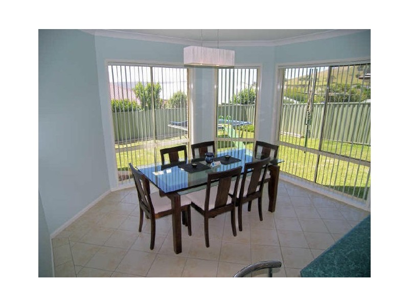 13 Shannon Drive, Albion Park NSW 2527