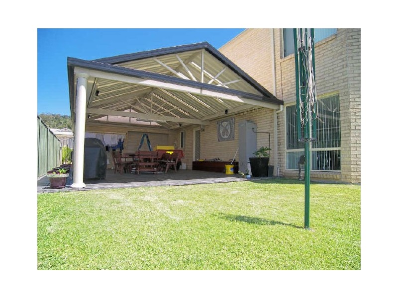 13 Shannon Drive, Albion Park NSW 2527