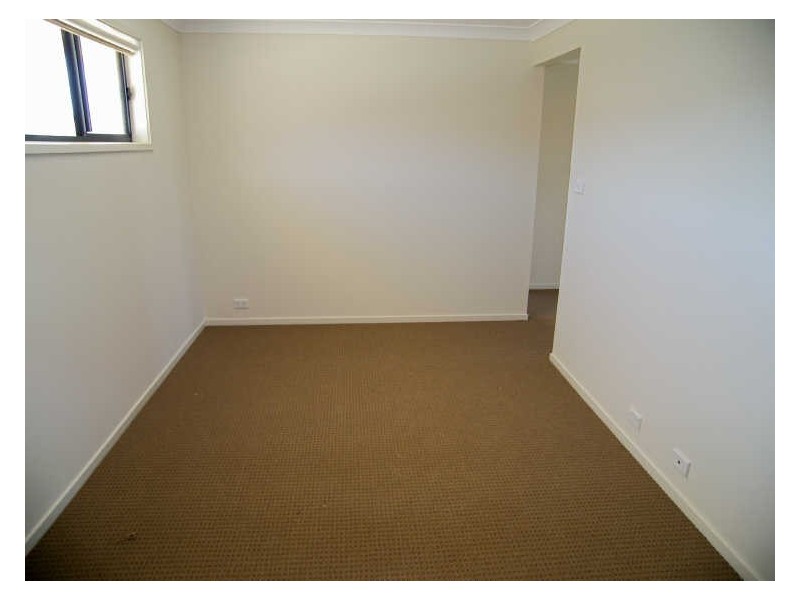 5 Meryla Way, Flinders NSW 2529