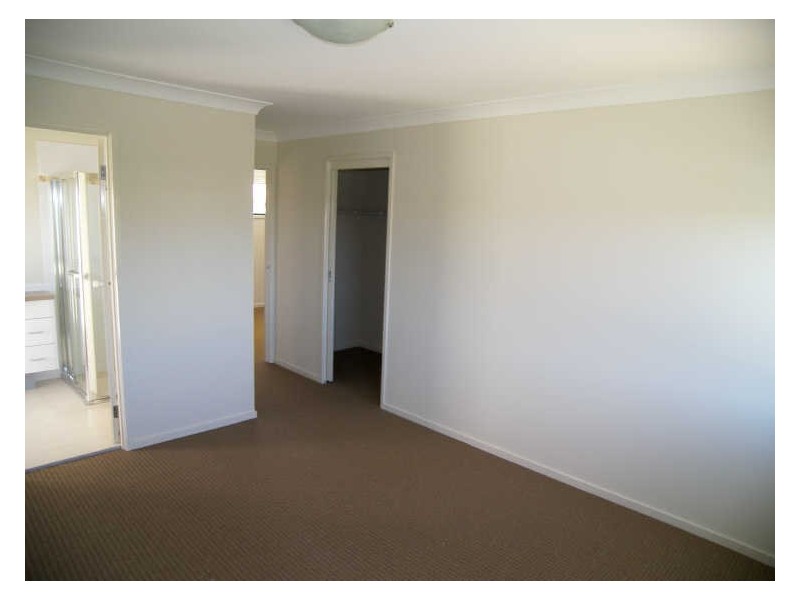 5 Meryla Way, Flinders NSW 2529