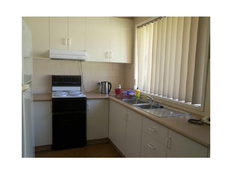 155 Lake Entrance Rd, Barrack Heights NSW 2528