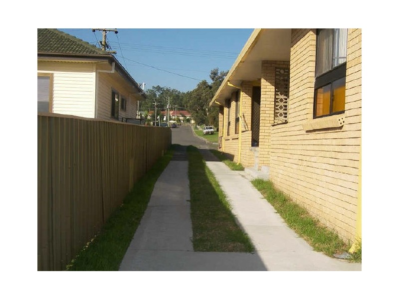 3/33 Theodore Street, Oak Flats NSW 2529