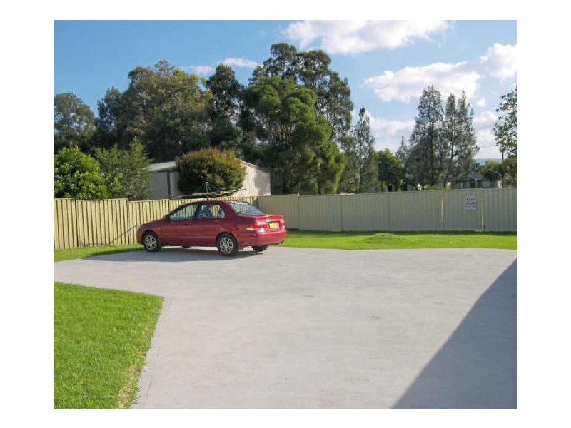 3/33 Theodore Street, Oak Flats NSW 2529