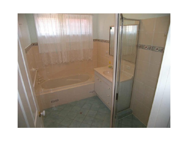 12 Gumnut Street, Albion Park Rail NSW 2527