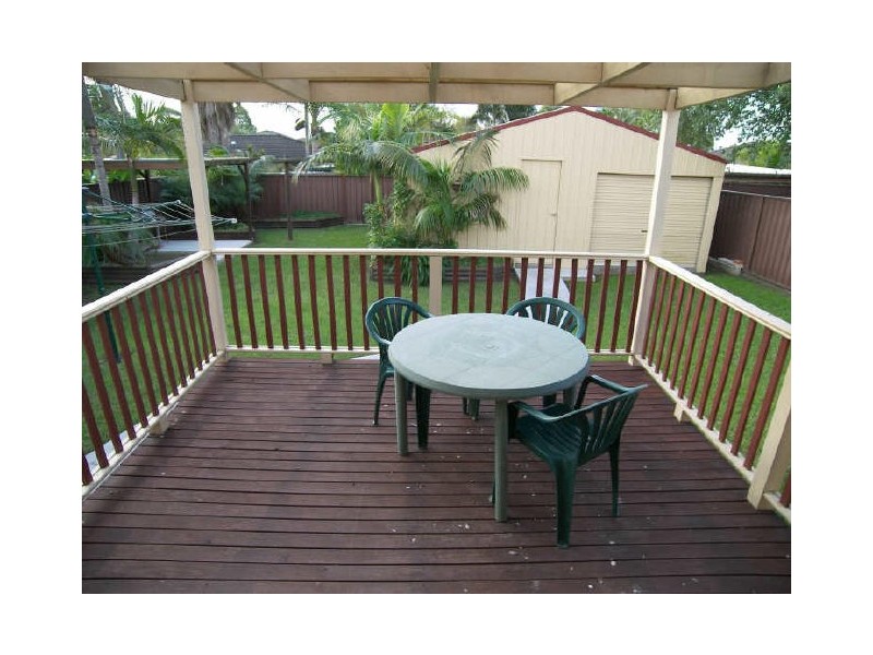 12 Gumnut Street, Albion Park Rail NSW 2527