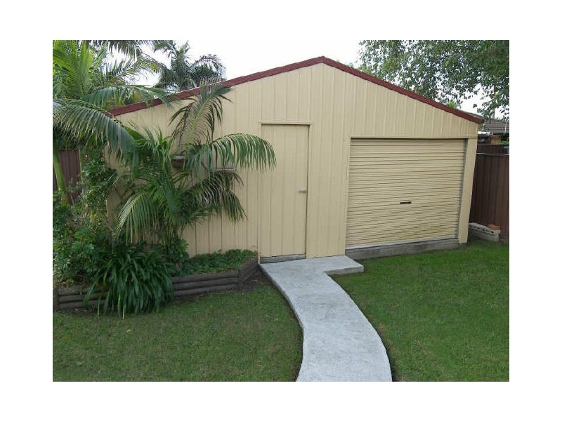 12 Gumnut Street, Albion Park Rail NSW 2527