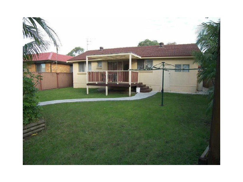 12 Gumnut Street, Albion Park Rail NSW 2527