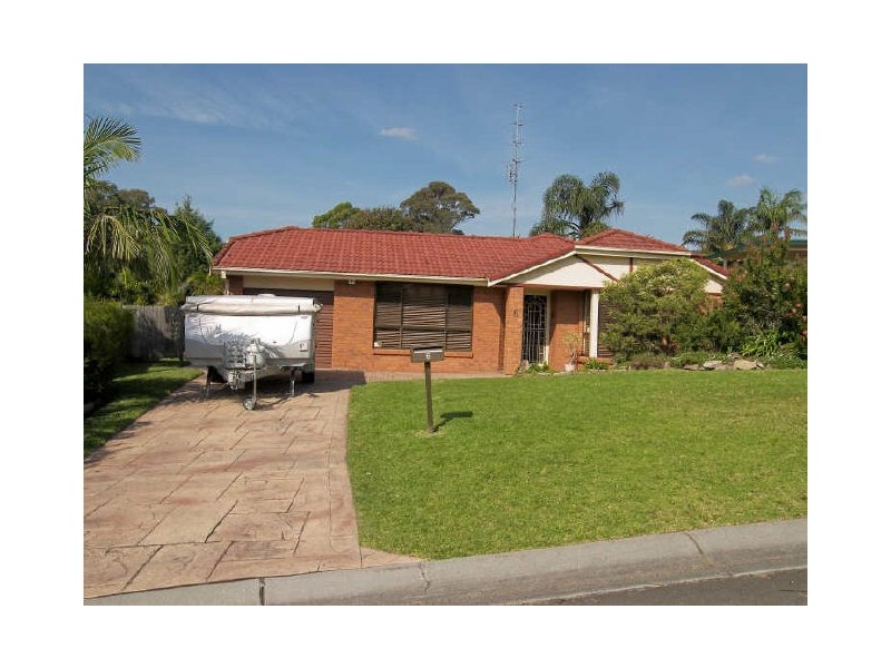 6 Federation Place, Albion Park NSW 2527