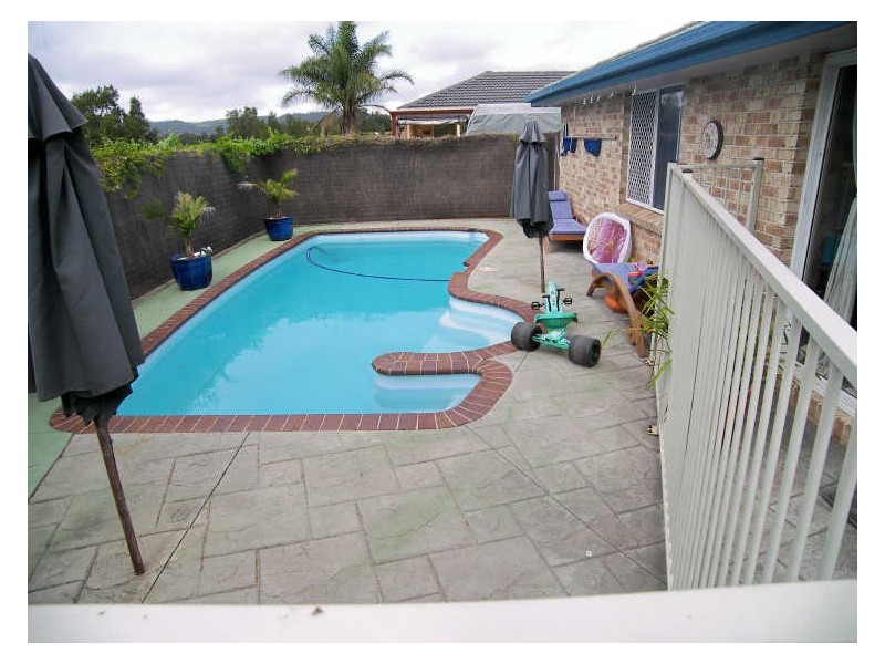 36 Shearwater Boulevard, Albion Park Rail NSW 2527