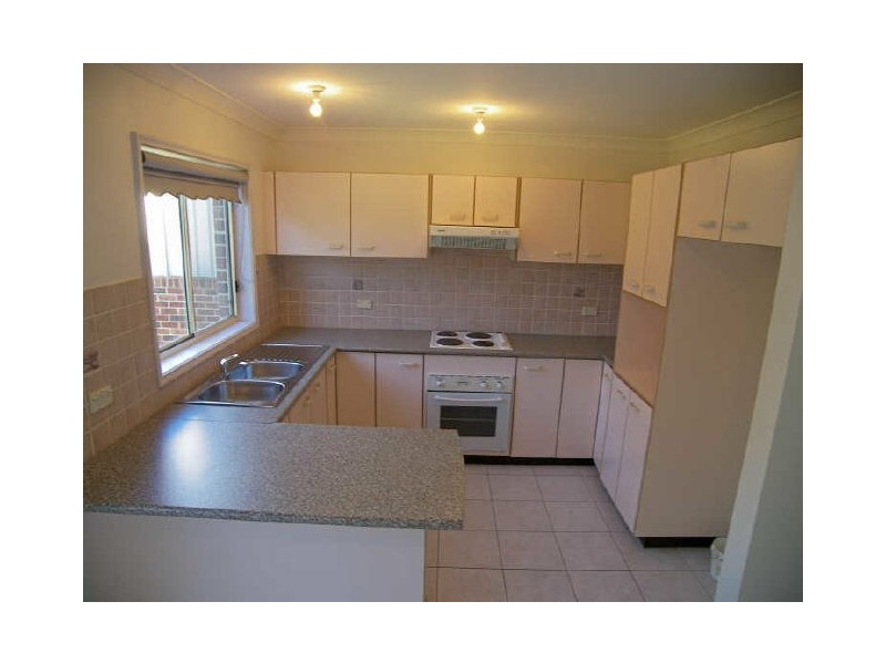 2/43 Baragoot Road, Flinders NSW 2529