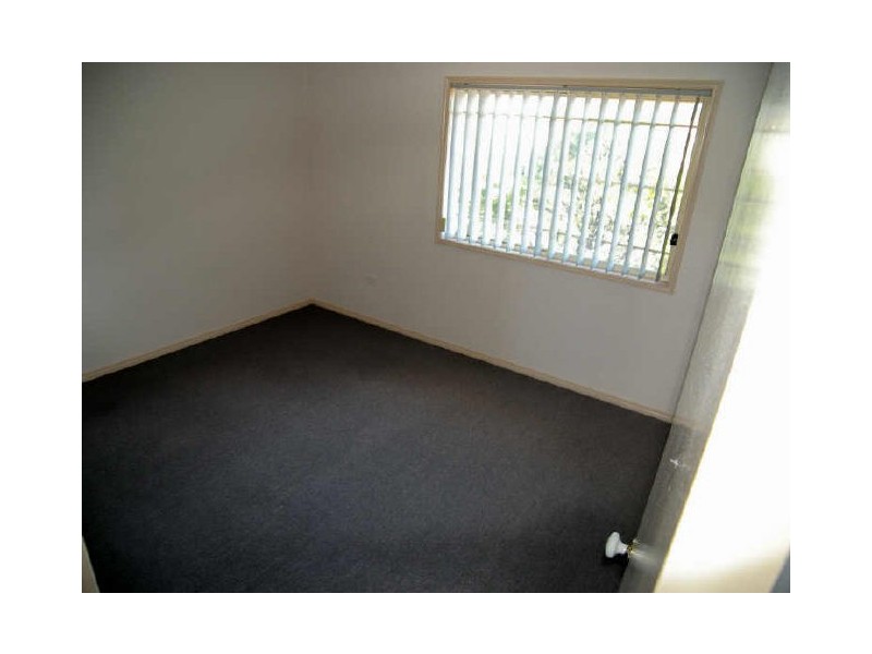 2/43 Baragoot Road, Flinders NSW 2529