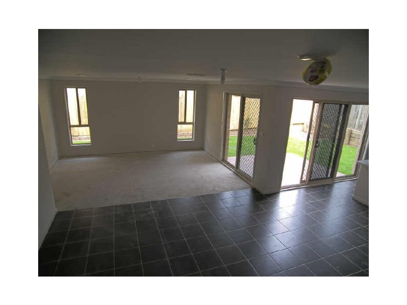 L17 Bendoura Crescent, Flinders NSW 2529