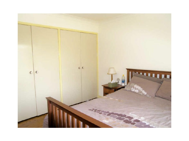 176 Captain Cook Drive, Barrack Heights NSW 2528