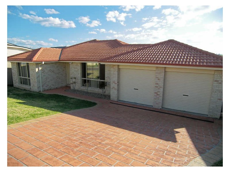 18 Pickersgill Way, Shell Cove NSW 2529