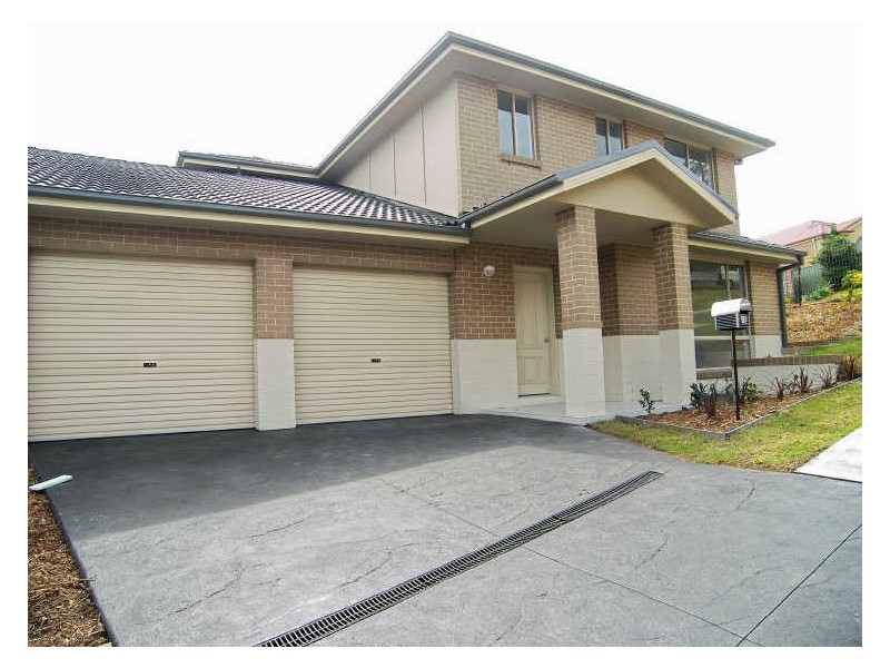 1/13 Danjerra Drive, Albion Park NSW 2527