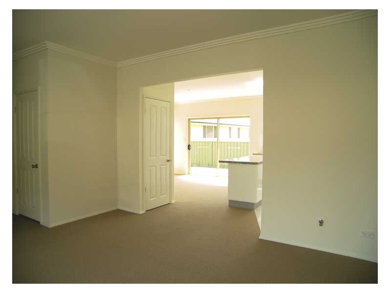 1/13 Danjerra Drive, Albion Park NSW 2527