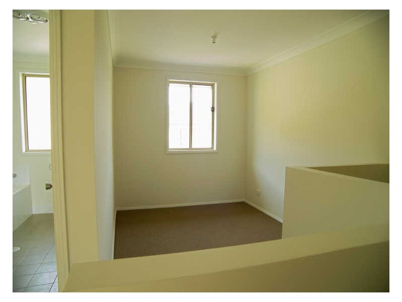 1/13 Danjerra Drive, Albion Park NSW 2527