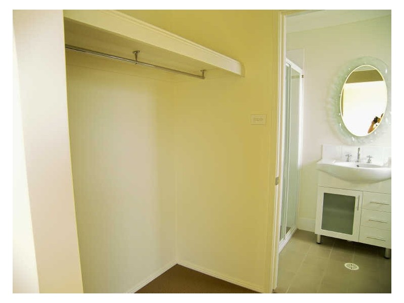 1/13 Danjerra Drive, Albion Park NSW 2527