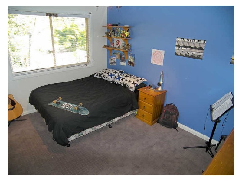 107 Deakin Street, Oak Flats NSW 2529