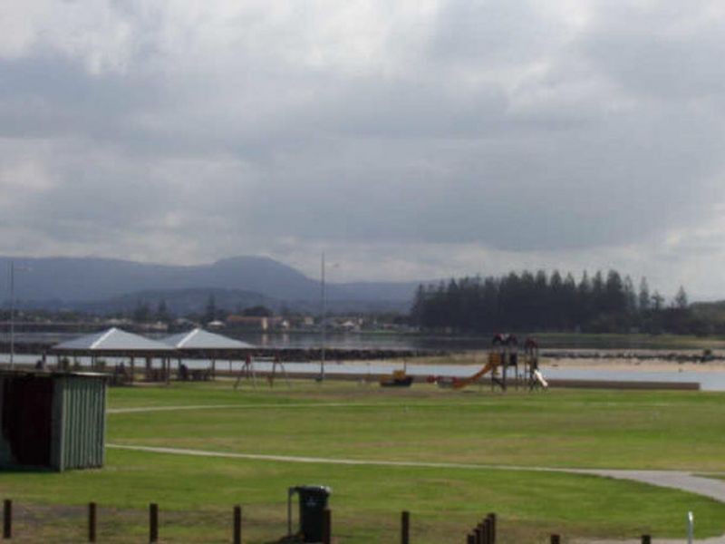 142 Landy Drive, Mount Warrigal NSW 2528