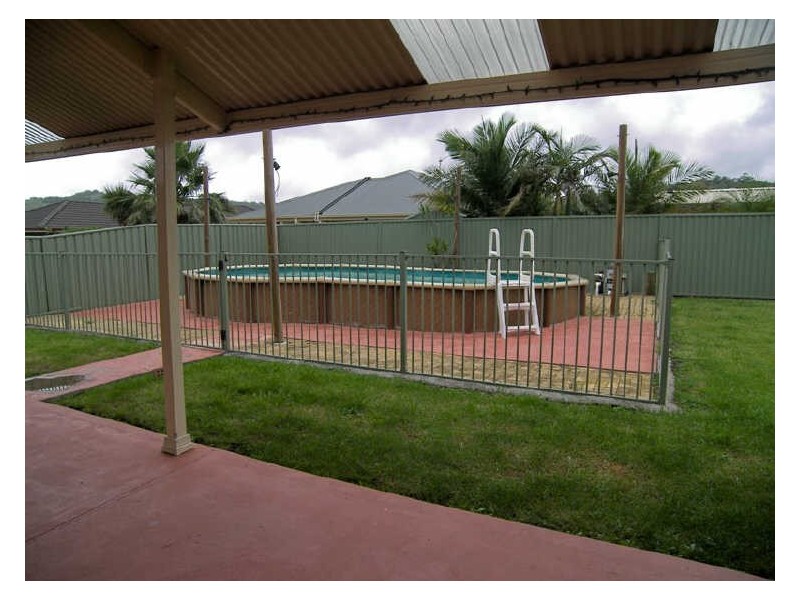 131 Ashburton Drive, Albion Park NSW 2527
