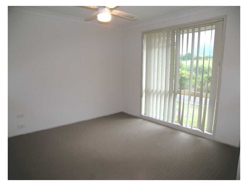 131 Ashburton Drive, Albion Park NSW 2527