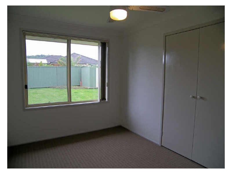 131 Ashburton Drive, Albion Park NSW 2527