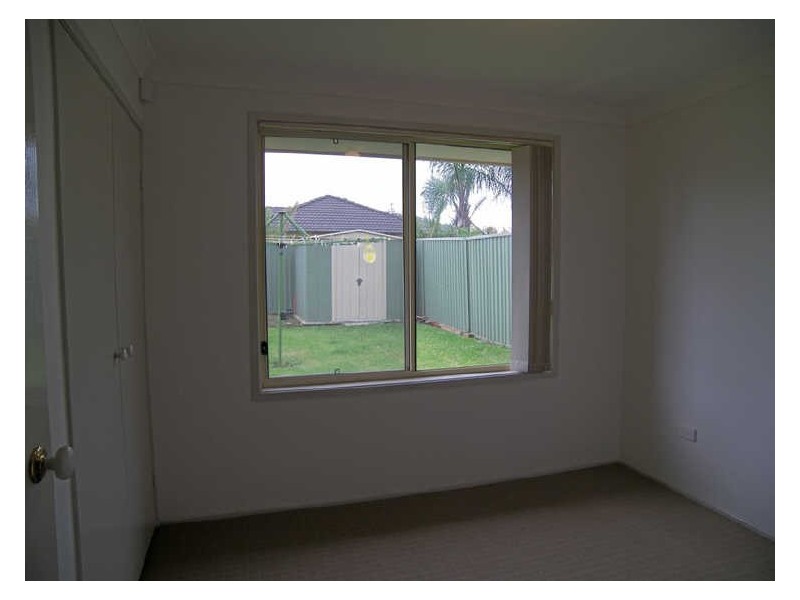 131 Ashburton Drive, Albion Park NSW 2527