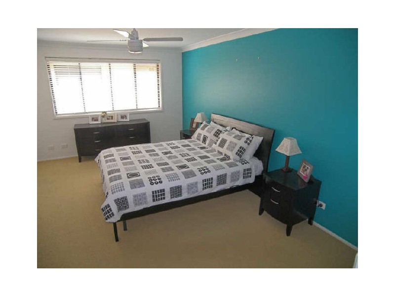 25 Hennessy Street, Flinders NSW 2529