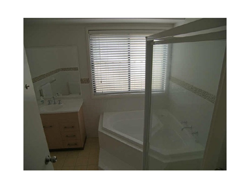 25 Hennessy Street, Flinders NSW 2529