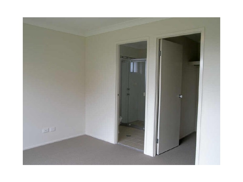 140 Haywards Bay Drive, Haywards Bay NSW 2530