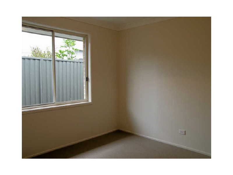 140 Haywards Bay Drive, Haywards Bay NSW 2530
