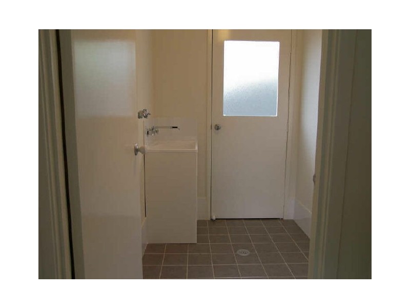 140 Haywards Bay Drive, Haywards Bay NSW 2530