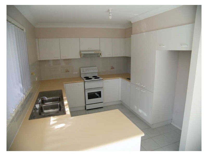 8/36-38 Ash Avenue, Albion Park Rail NSW 2527