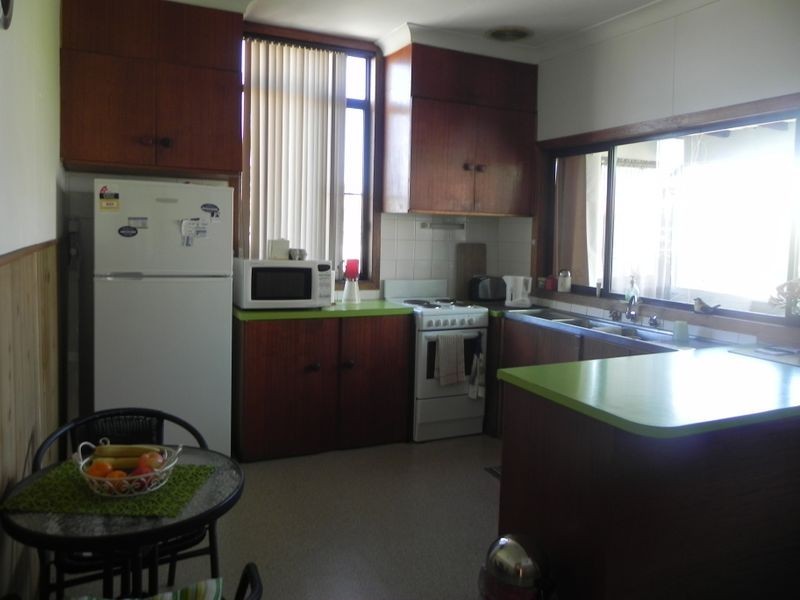 30 Taylor Road, Albion Park NSW 2527