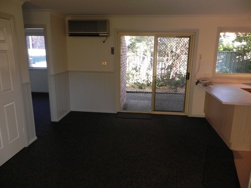 4/29 Central Avenue, Oak Flats NSW 2529