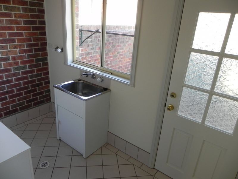 4/29 Central Avenue, Oak Flats NSW 2529