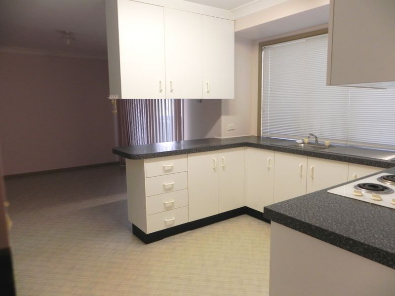 17 Mayfield Circuit, Albion Park NSW 2527