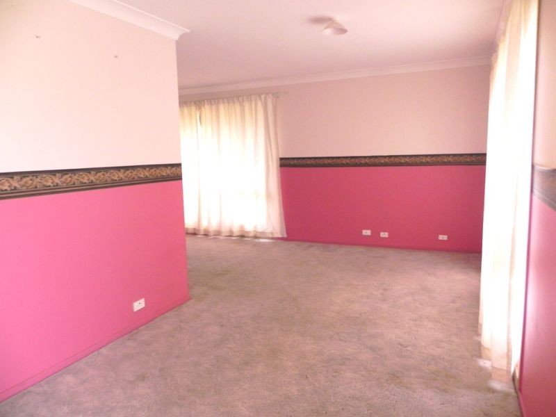 17 Mayfield Circuit, Albion Park NSW 2527