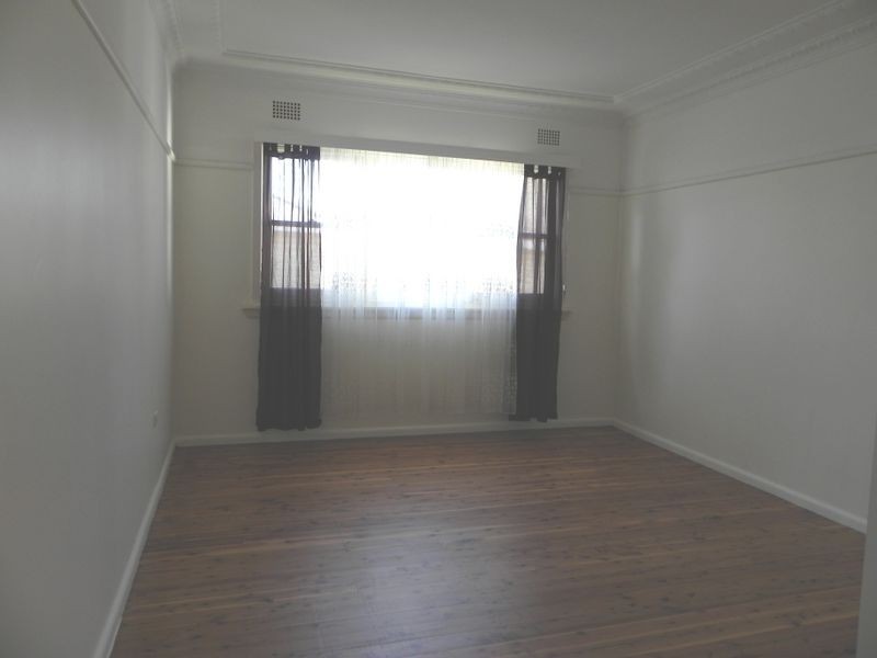 6 Windang Street, Albion Park Rail NSW 2527