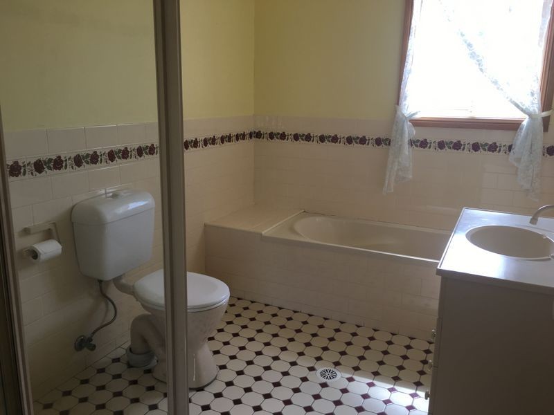 3/2 Willinga Road, Flinders NSW 2529