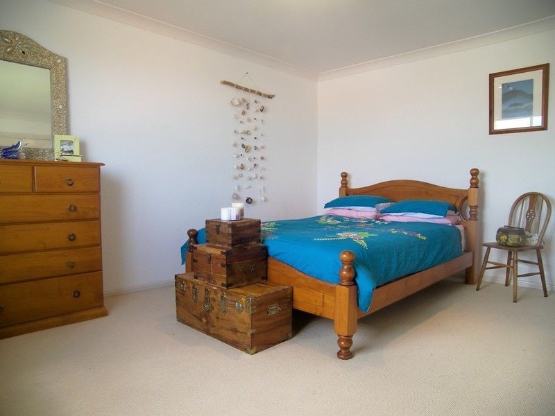 7 Yarle Crescent, Flinders NSW 2529