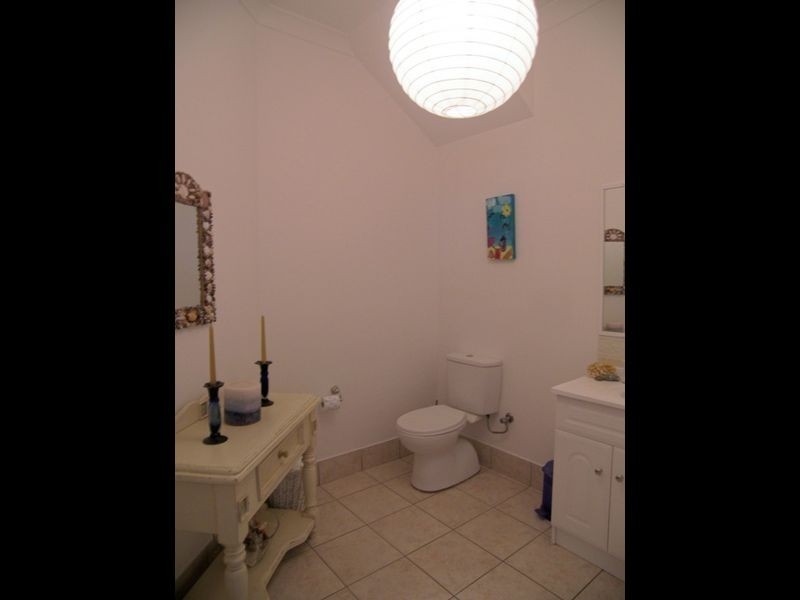 7 Yarle Crescent, Flinders NSW 2529