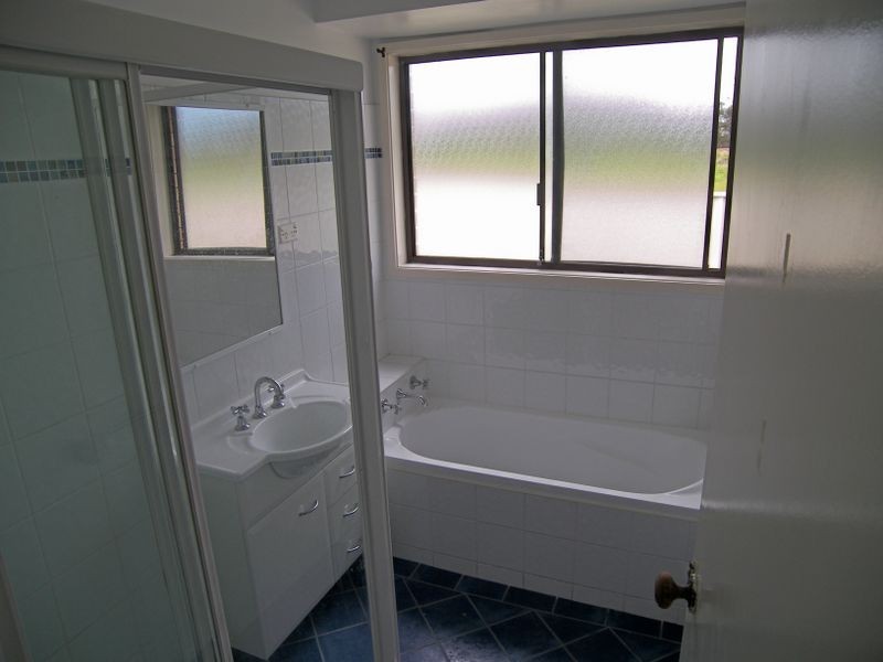 371 Princes Highway, Albion Park Rail NSW 2527