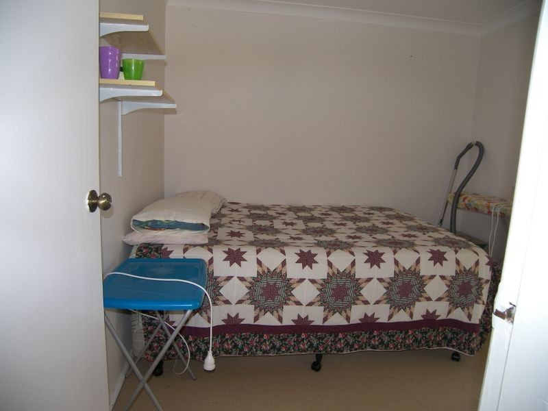 71 Deakin Street, Oak Flats NSW 2529